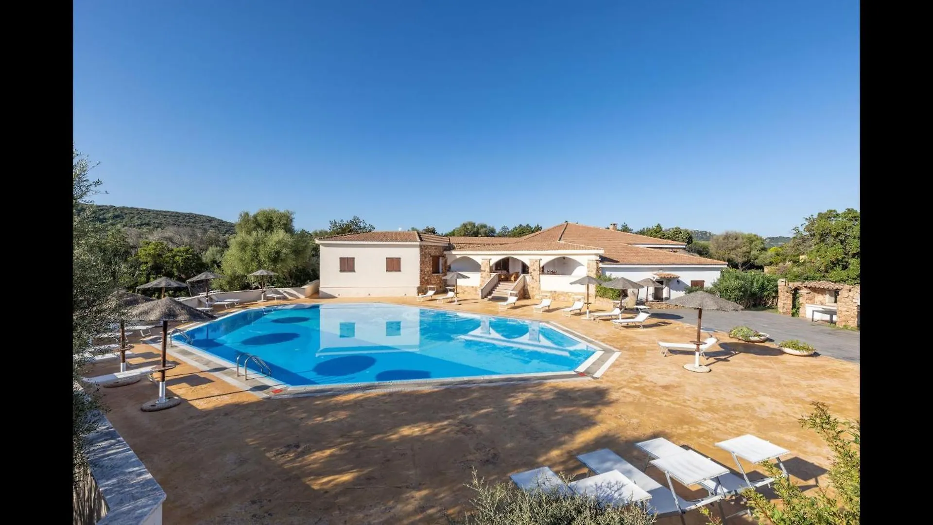 Apartment Chic Villa Antonina One Bedroom Unit 6 Sleeps 4 Marinella